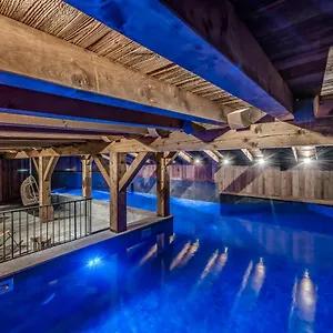 & Le 3*, Val-d'Isere France